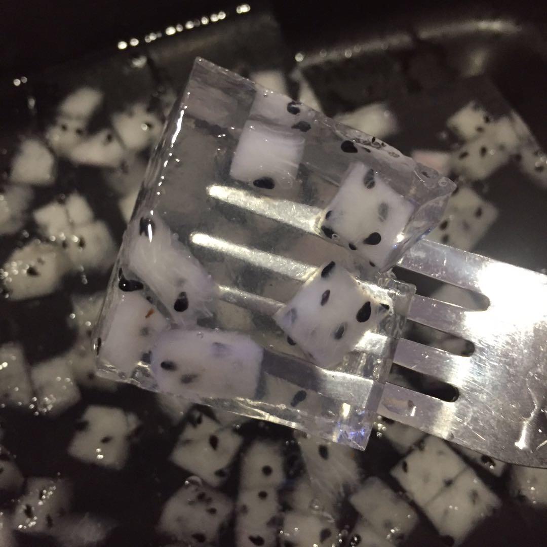 火龙果果冻（白凉粉版）