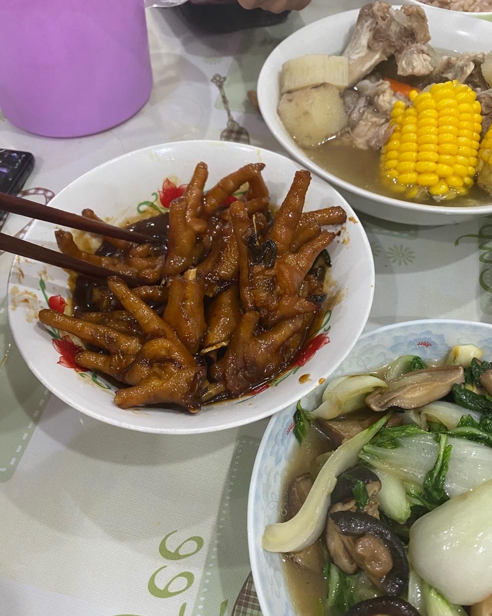 红烧鸡爪子