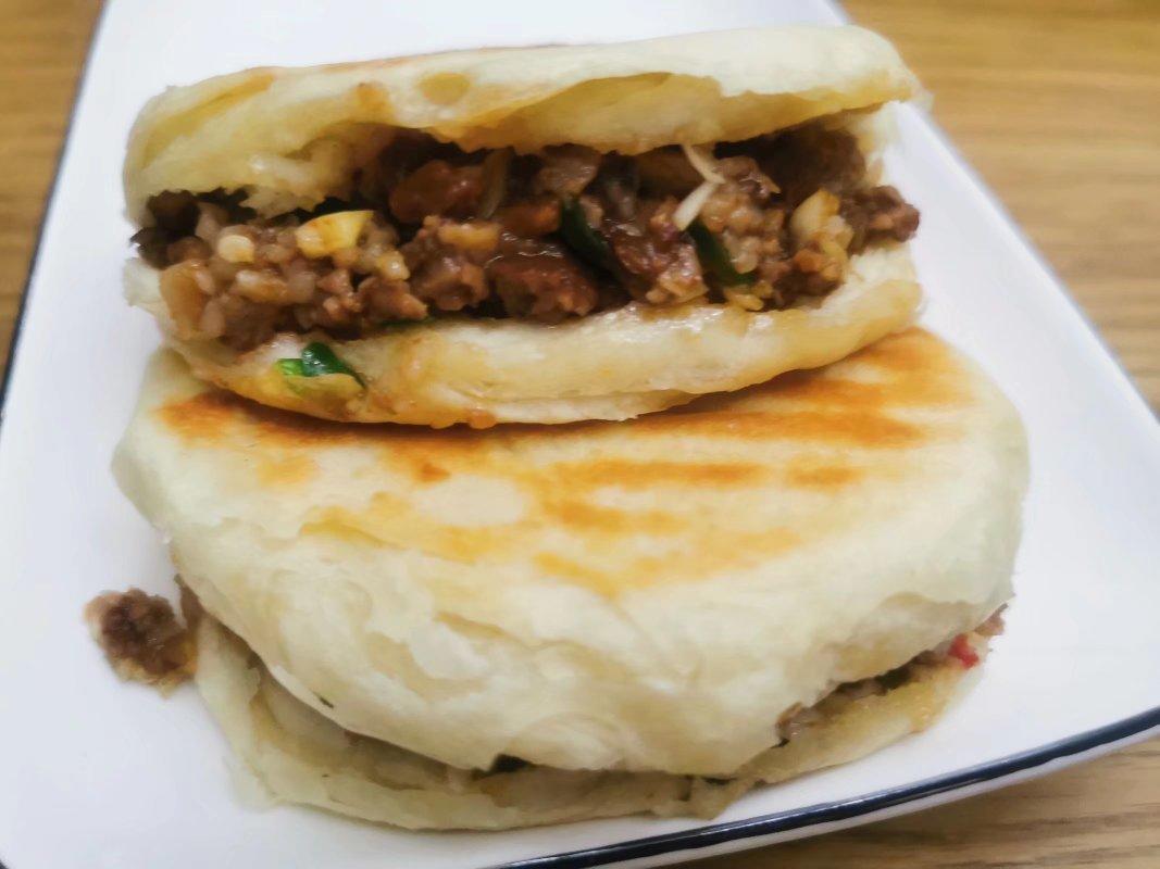肉夹馍(白吉馍的制作)