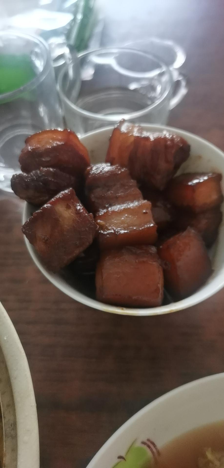 红烧肉 红烧  肉夹馍  黄瓜汤   拉皮  腐卤肉   拙味食堂红烧肉  扒肉