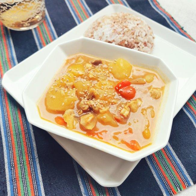 小美版咖喱鸡肉饭