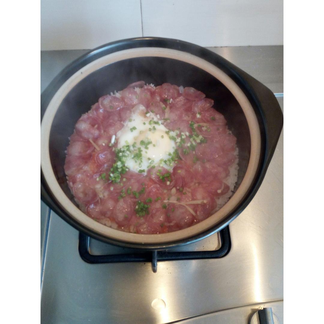 香肠煲仔饭