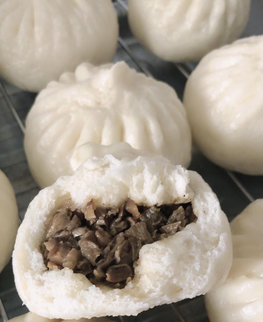 鲜肉豇豆包子