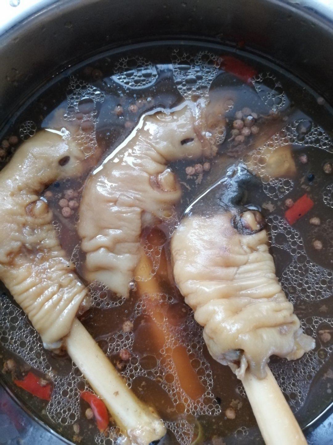 新疆味道｜胡辣羊蹄