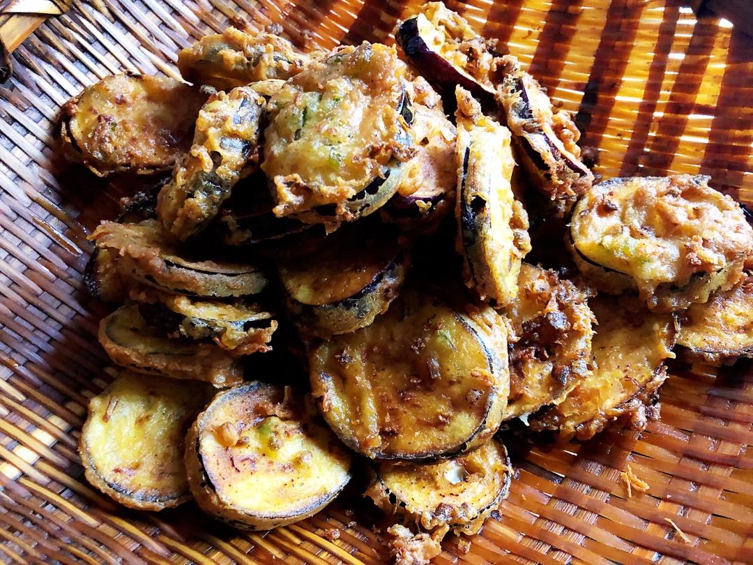 酥酥嫩嫩的茄子盒