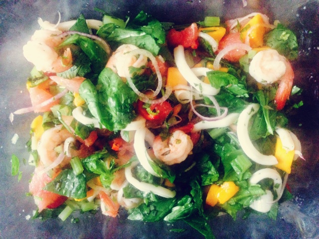 泰式蟹子酱虾尖沙拉