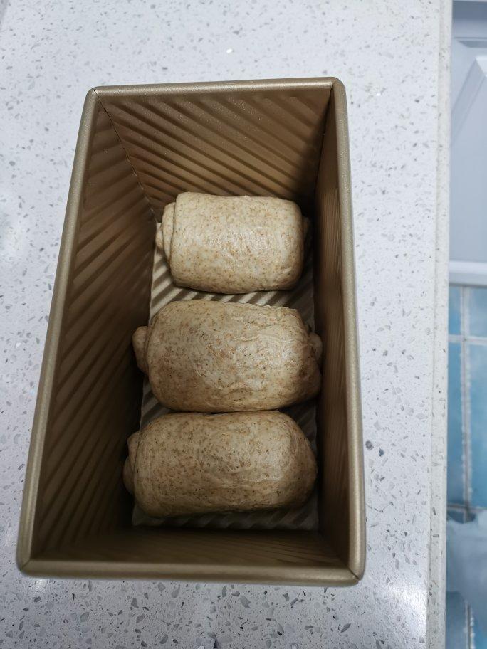不磨人的吐司（一次发酵，厨师机揉面）