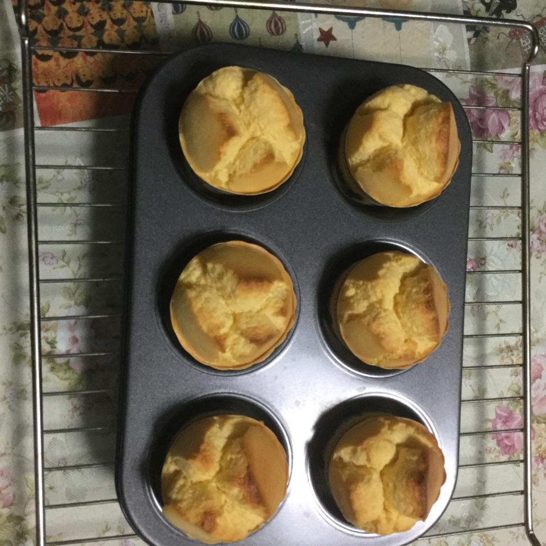 芒果流心杯蛋糕