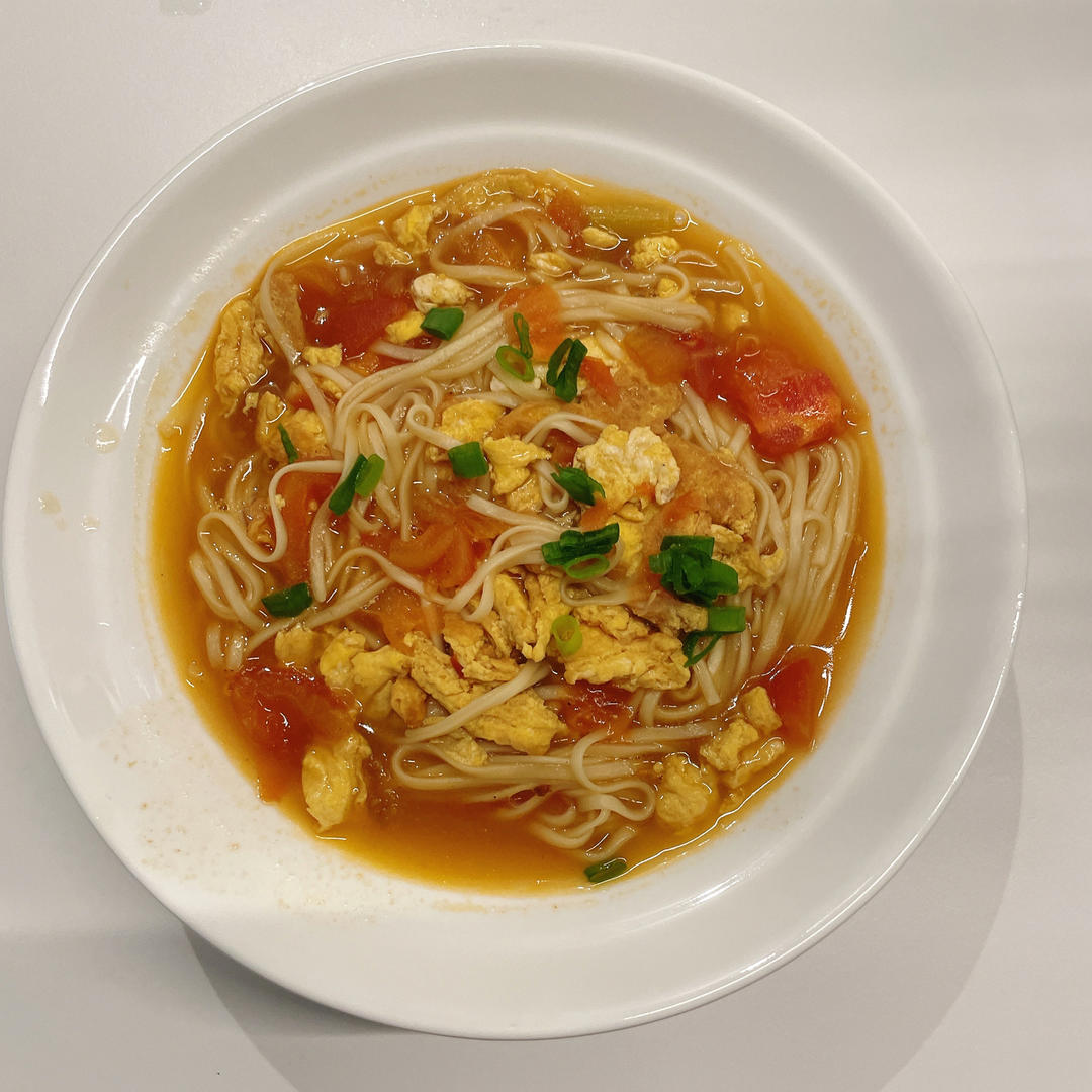 汤都要喝光的西红柿鸡蛋面