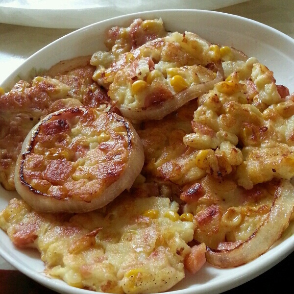 洋葱田园土豆饼