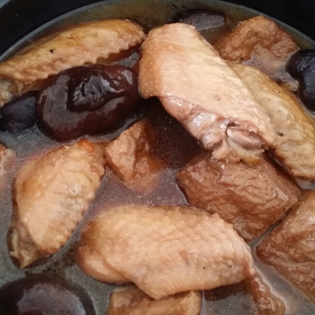 卤鸡翅