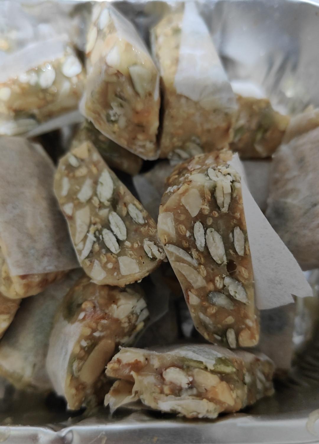自制花生酥糖~酥脆香甜不粘牙