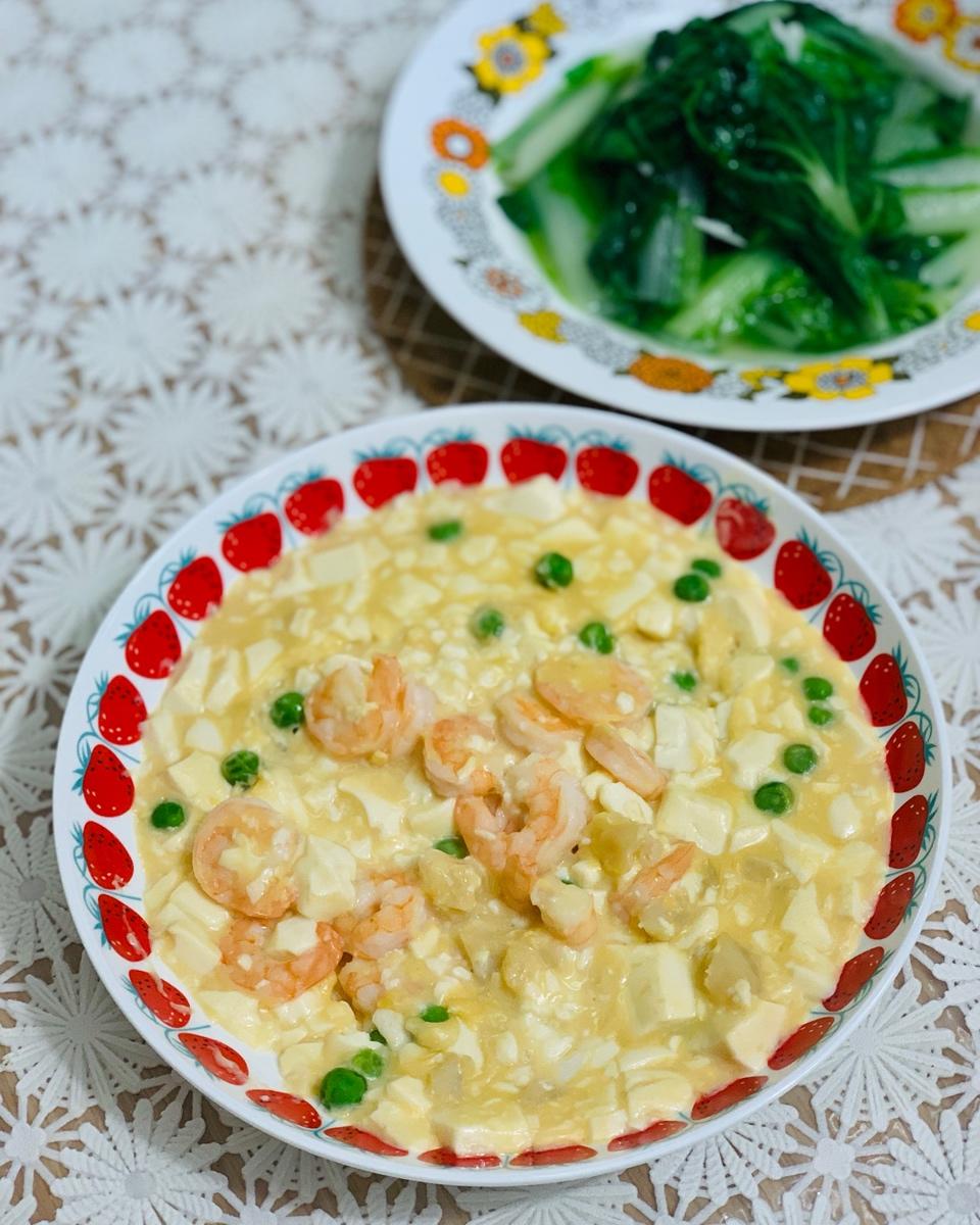 咸蛋黄虾仁豆腐