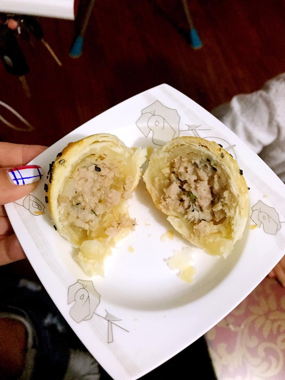 泳式鲜肉榨菜月饼