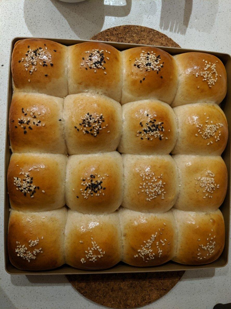 炼乳一发小餐包