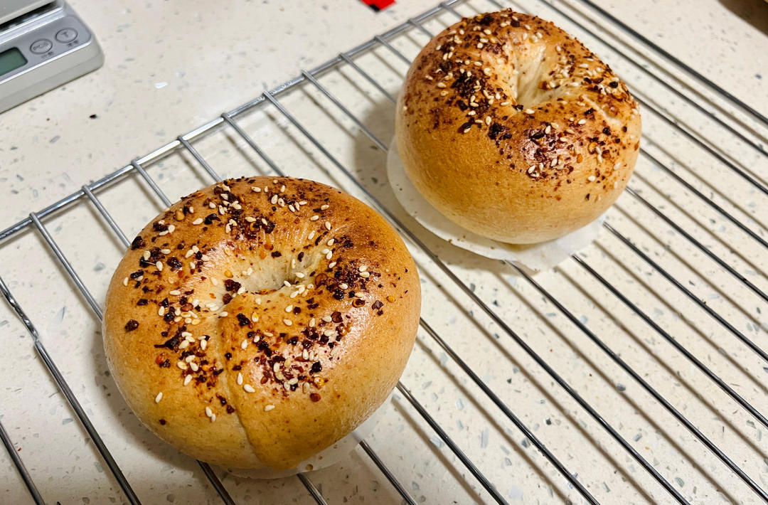 🥯全麦麻辣香肠贝果｜快手易做｜无需手套膜｜无需长时间发酵