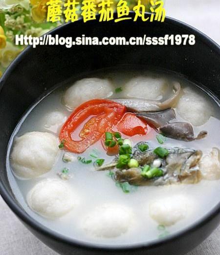 蘑菇番茄鱼丸汤的做法