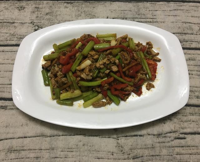 乐活教主的美食之——《深夜食堂》鱼香肉丝的做法