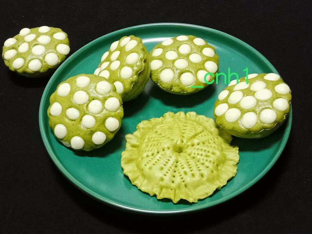 荷塘月色莲蓬馒头 *花儿馒头220的做法 步骤17
