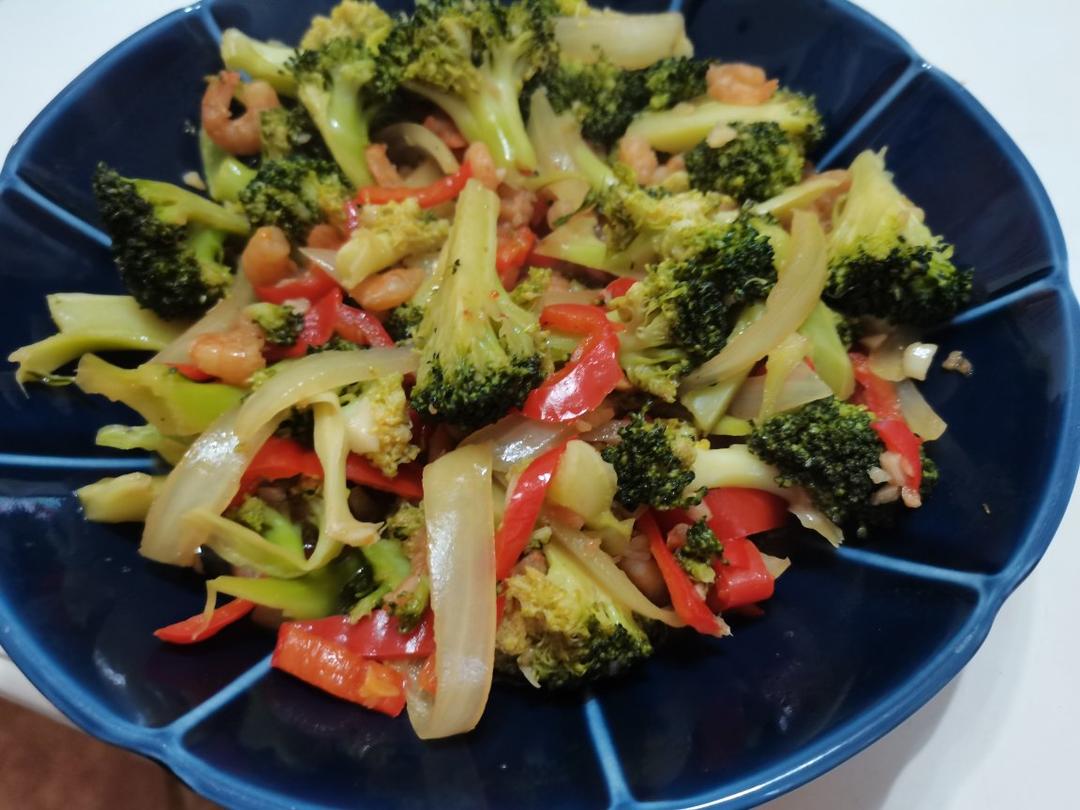 低脂低卡减脂餐～黑椒虾仁西兰花