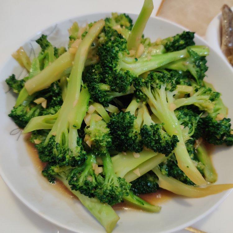 蚝油蒜蓉西兰花