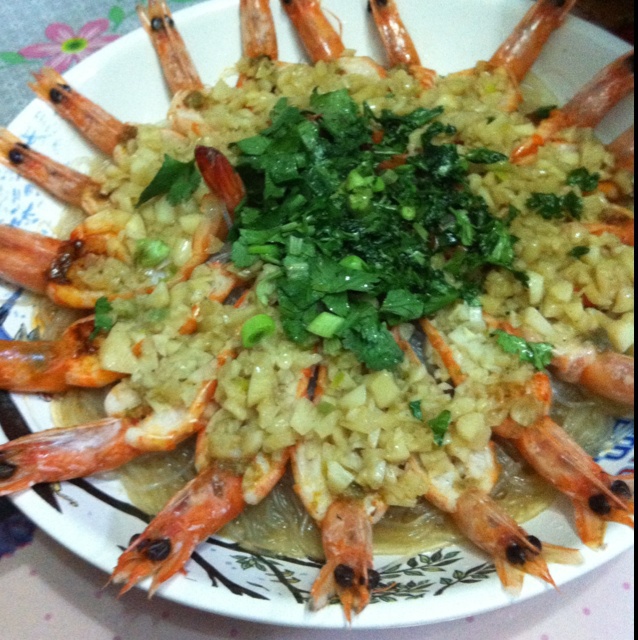 蒜蓉粉丝蒸虾
