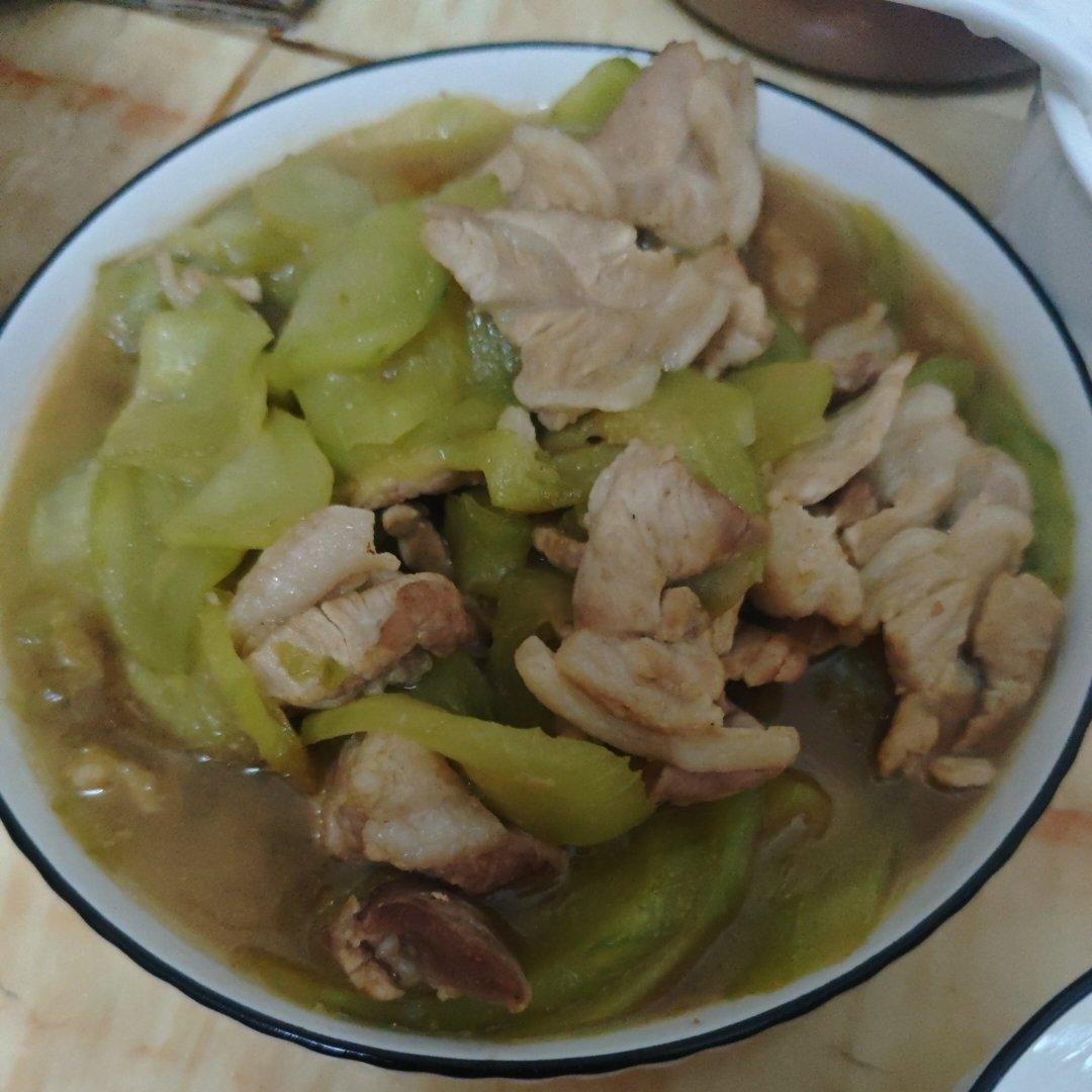 脆黄瓜炒肉