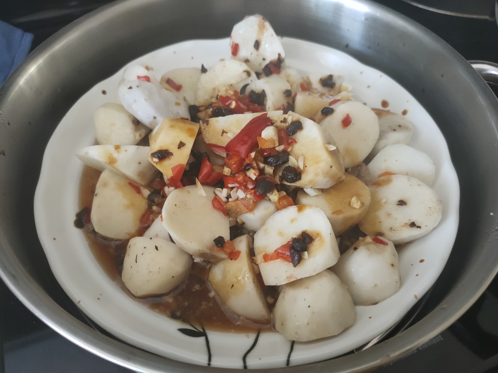 快手菜-豉椒蒸芋头的做法 步骤4