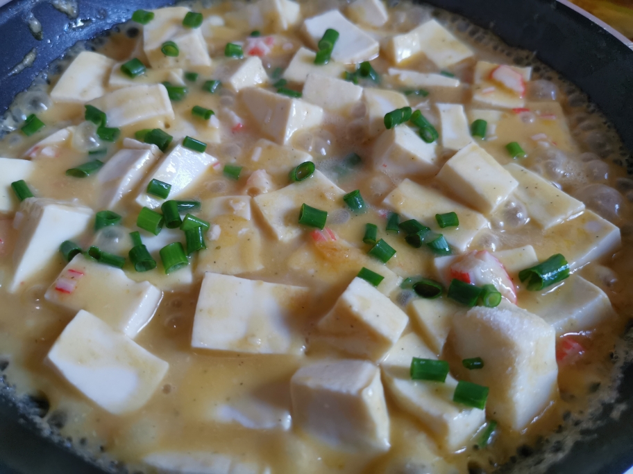 蟹黄豆腐 超级下饭 简单易学的做法 步骤10