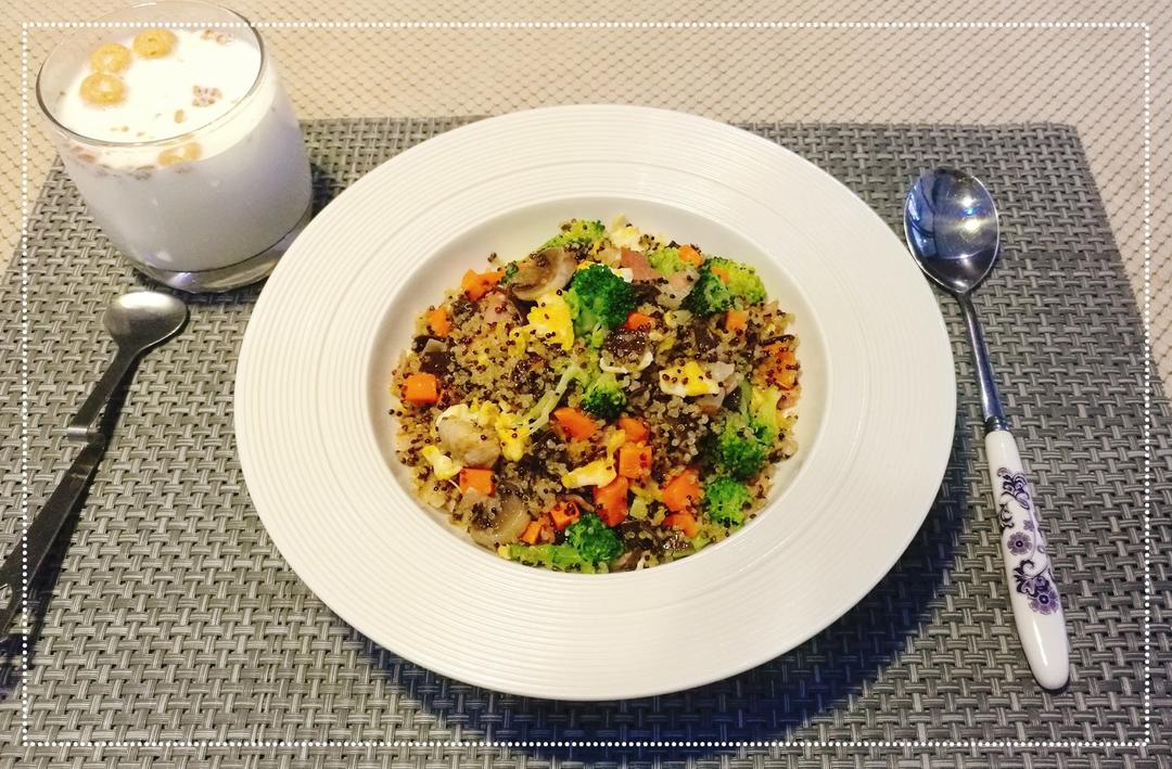 小小的太阳000做的【虾仁蔬菜炒藜麦】