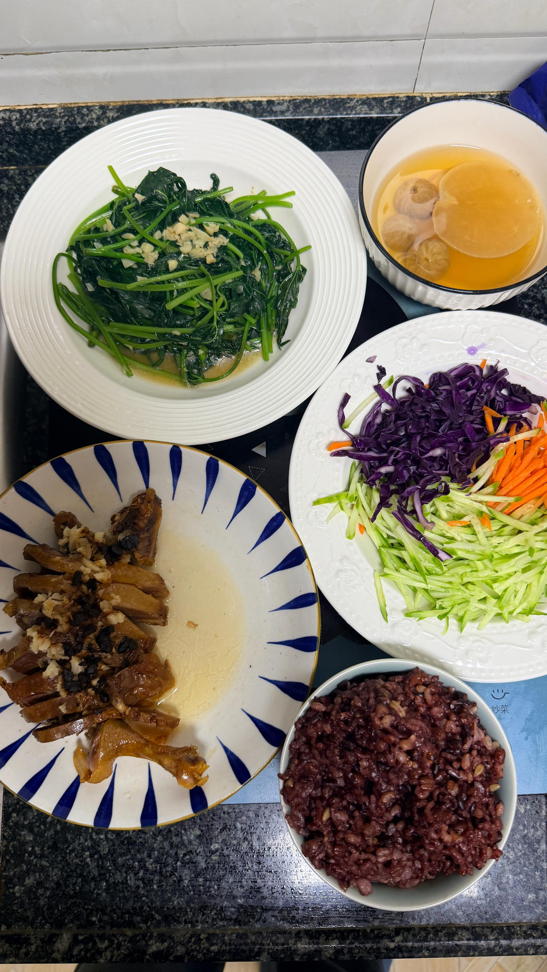 减脂蔬菜【凉拌紫甘蓝黄瓜】