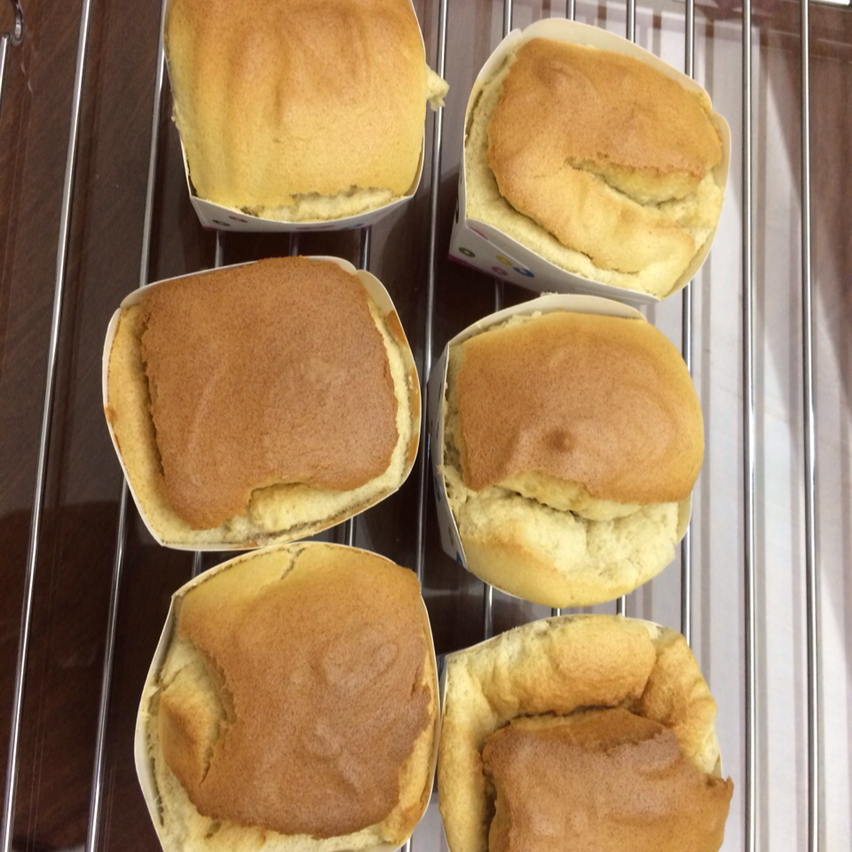 棉花纸杯蛋糕