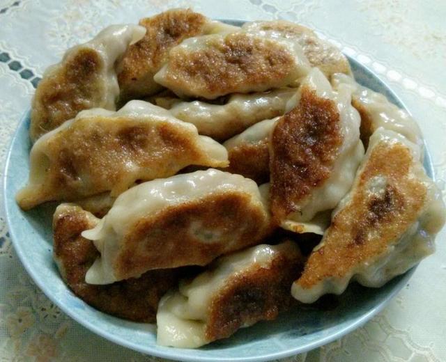 素馅煎饺的做法