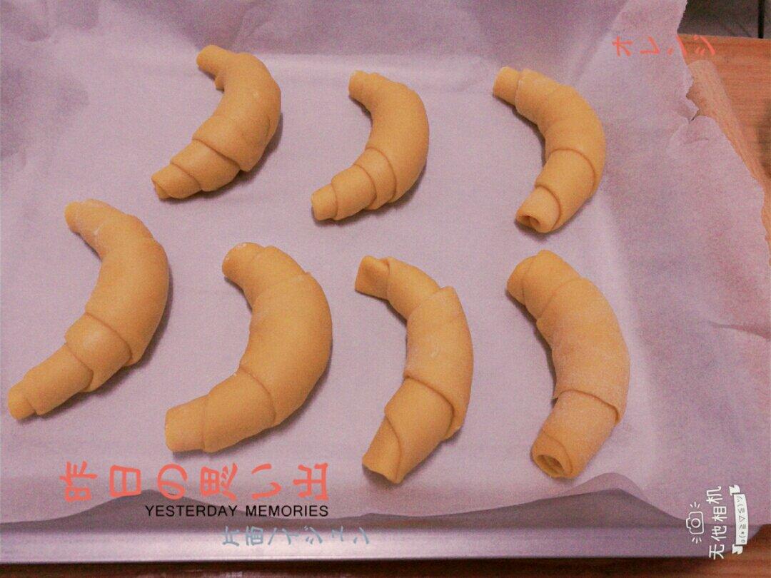 南瓜牛角餐包