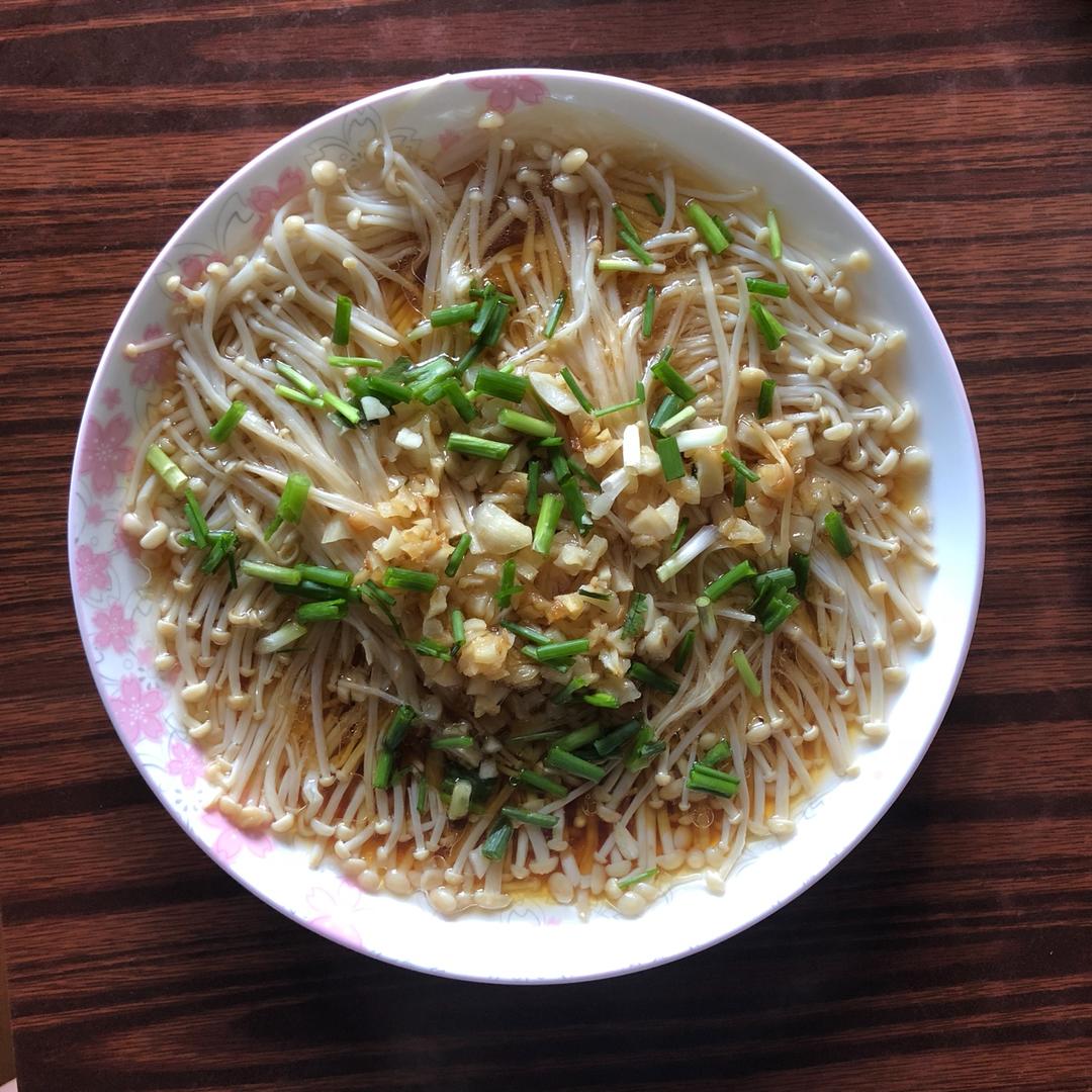 蒜蓉蒸金针菇