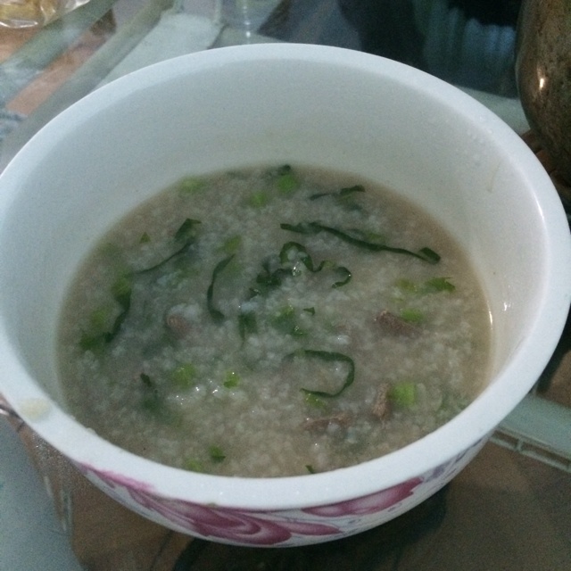 菠菜猪肝粥