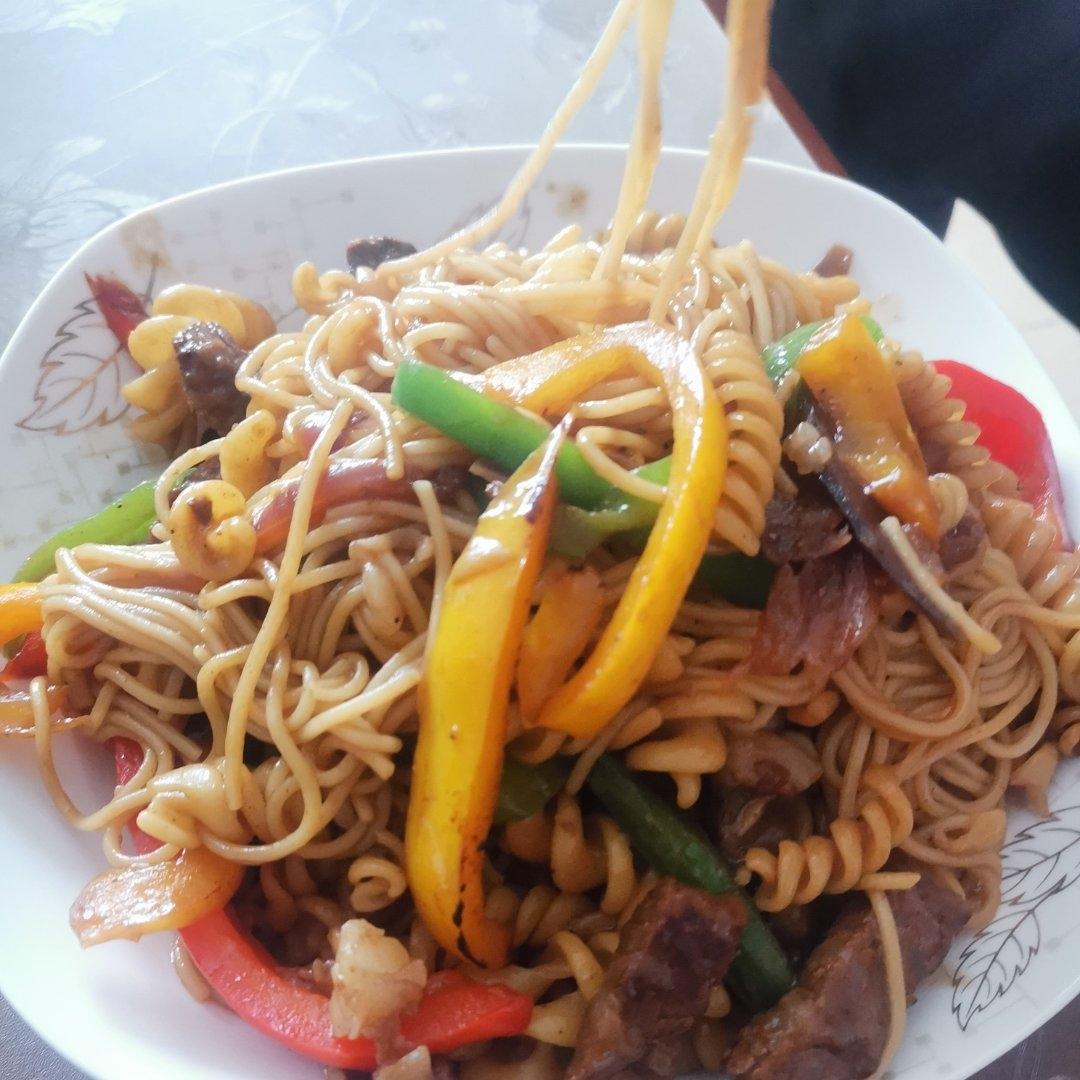 比餐厅好吃的黑椒牛柳意面🍝零失败简单教程