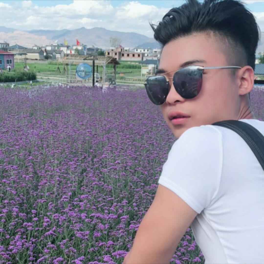 榴莲小哥在努力