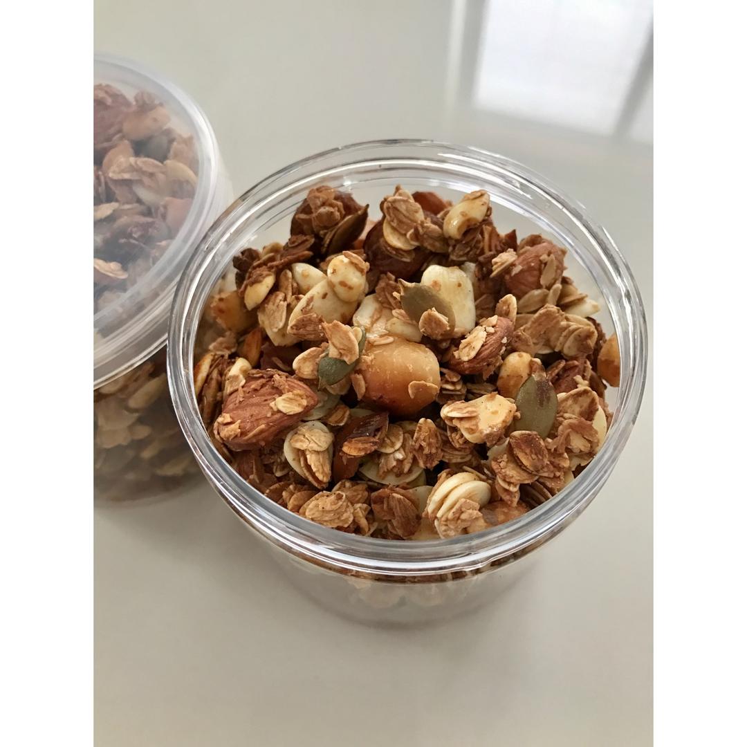 坚果麦片