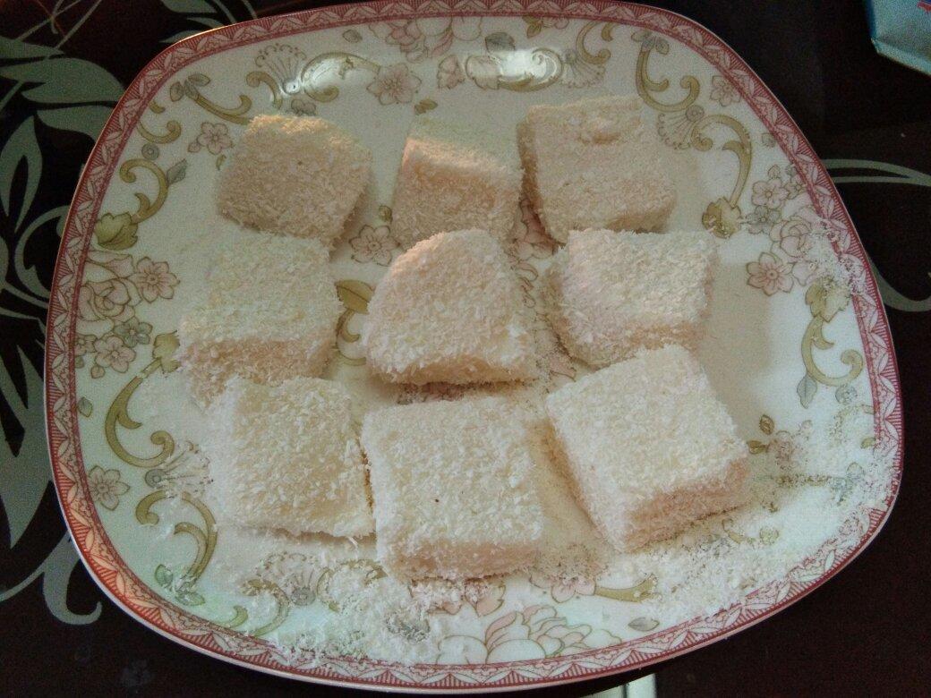 完胜85度C牛奶椰丝小方