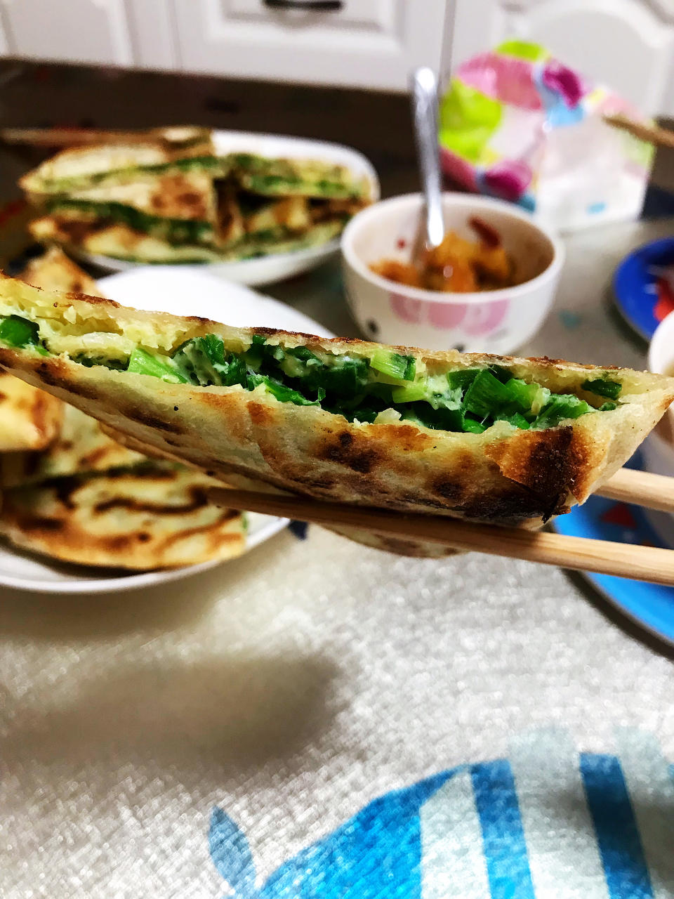 韭菜盒子(不用自己擀皮)