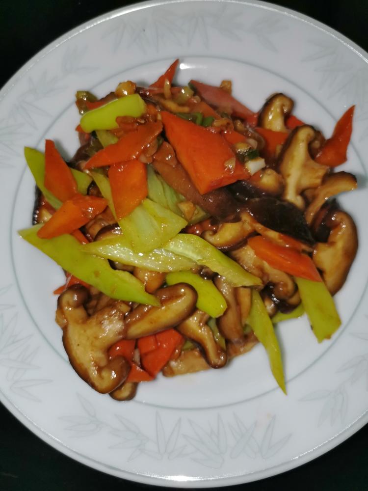 炒香菇的做法