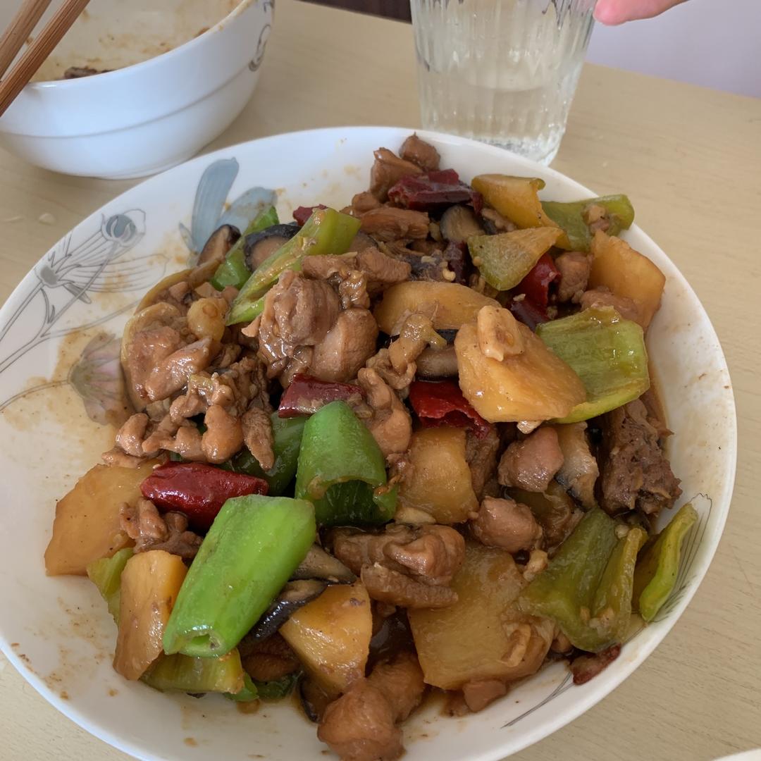 比饭店好吃很多倍的黄焖鸡