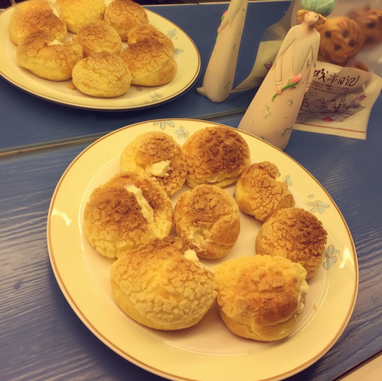 十分美味的酥皮泡芙