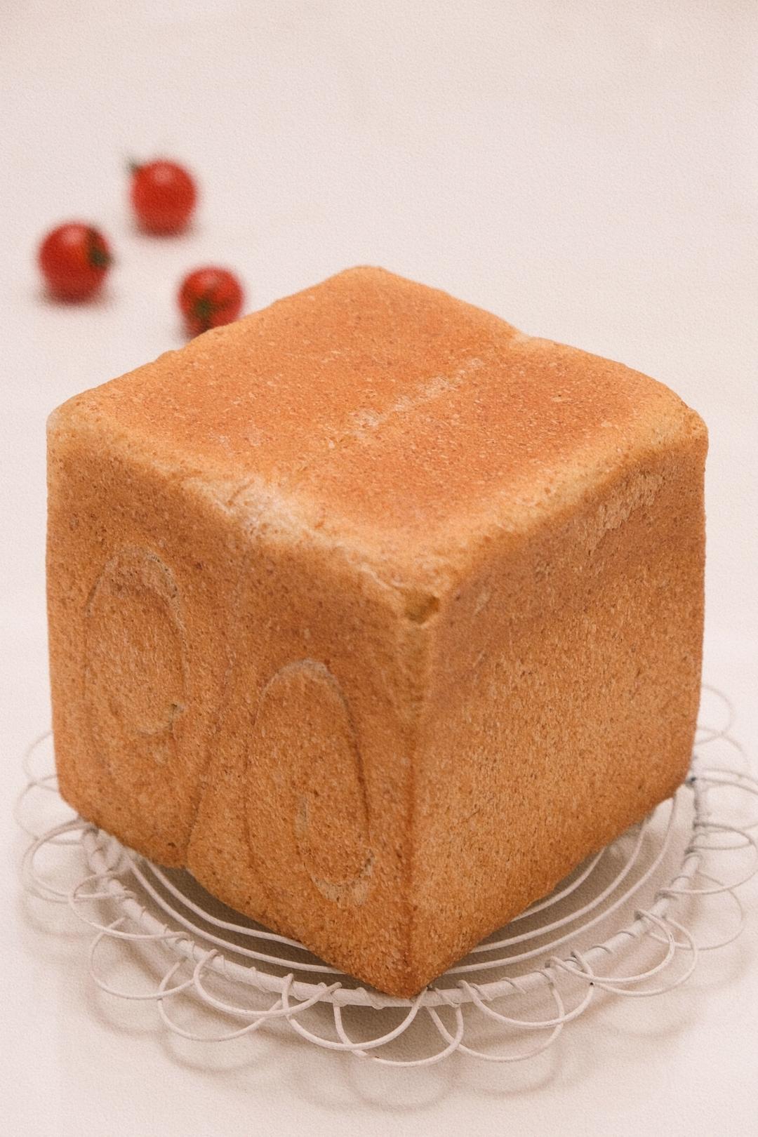 《银座顶级吐司》—— 全麦粒吐司（冷藏发酵）