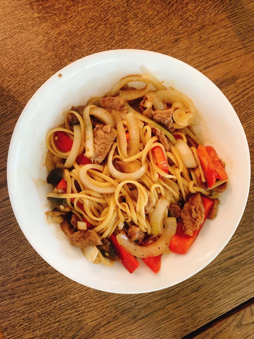 比餐厅好吃的黑椒牛柳意面🍝零失败简单教程