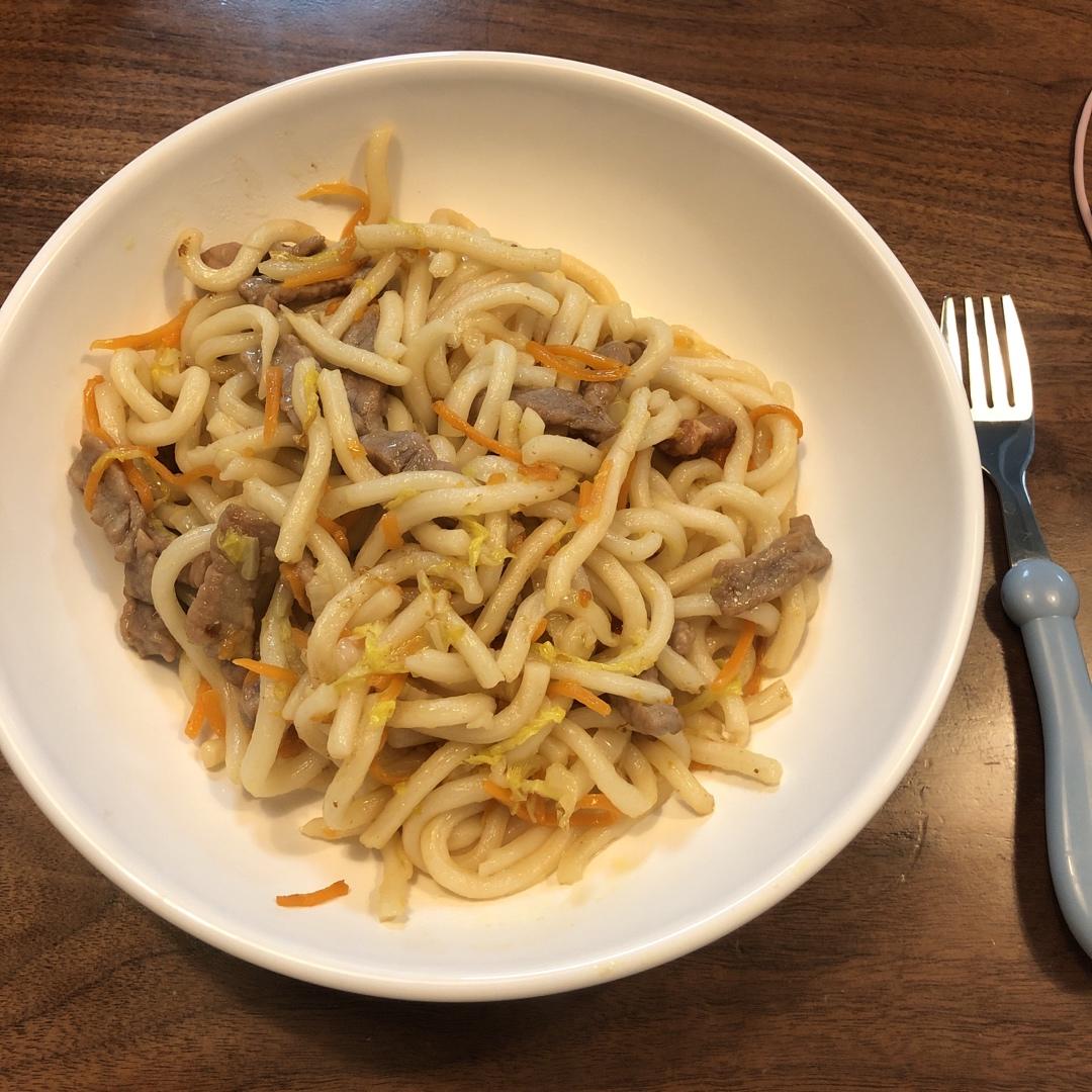 【日式牛肉炒乌冬面】
