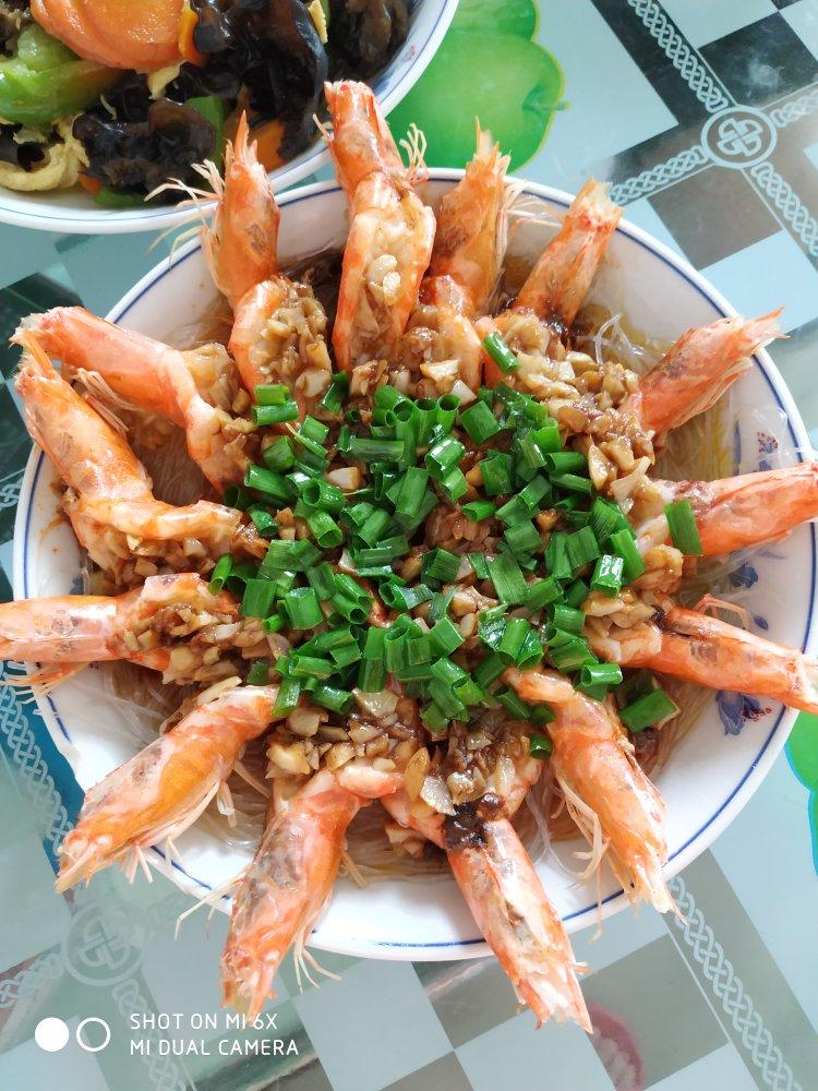 蒜蓉粉丝蒸虾