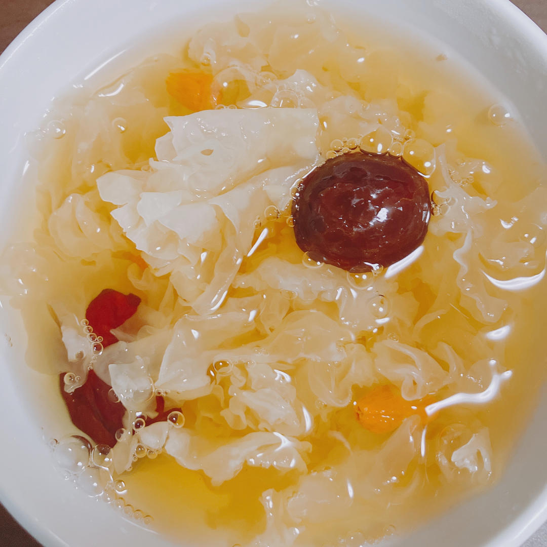红枣银耳汤（电饭锅版）