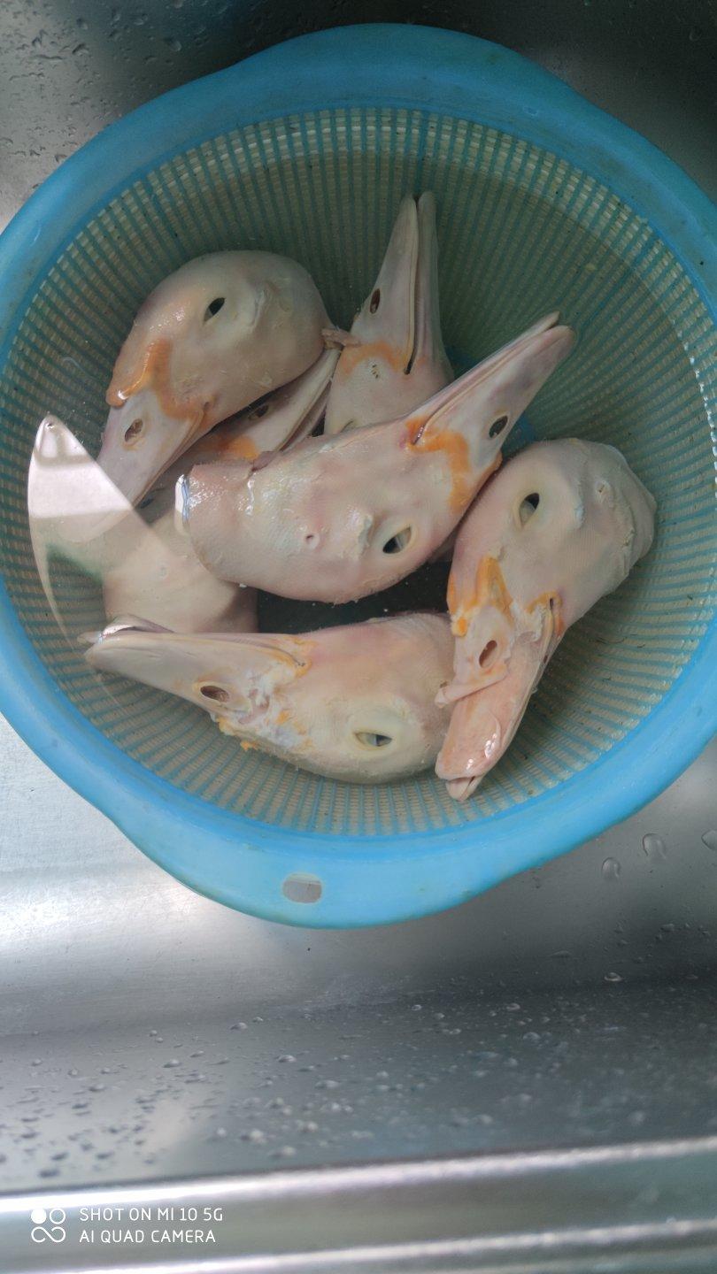 秘制鸭头、鸭舌（超过周黑鸭、绝味鸭脖）